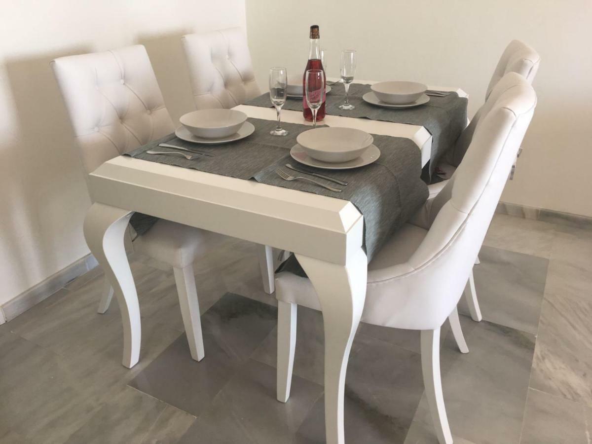 Mi Capricho C16 Beachfront Apartment Sitio de Calahonda Exterior photo