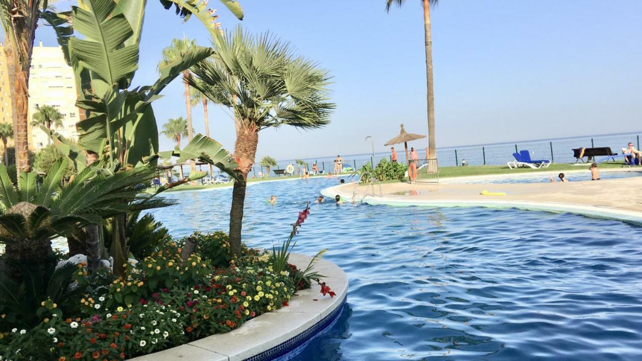 Mi Capricho C16 Beachfront Apartment Sitio de Calahonda Exterior photo